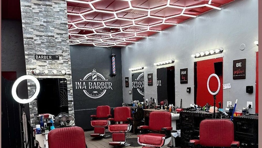 INA Barber Lounge, bilde 1