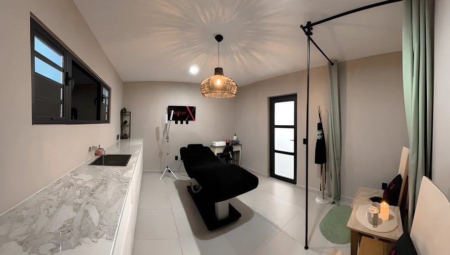 Serene beauty treatment room at Bonaire Beauty By X, Kralendijk, Bonaire, BQ with elegant decor.