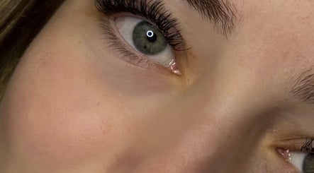 Close-up of eye with stunning lashes by Angel Eye Extensions in Melbourne, Victoria, AU.