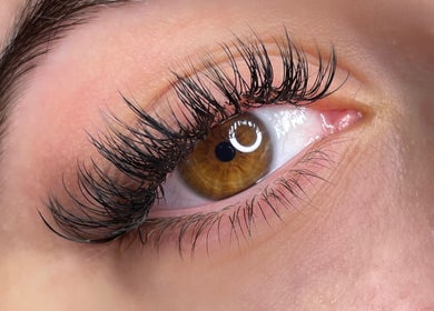 Close-up of stunning eyelash extensions at Angel Eye Extensions, Melbourne, Victoria, AU.