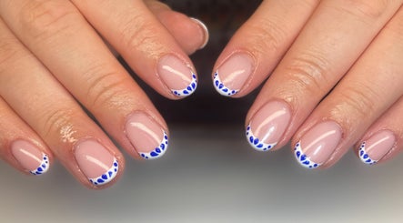 Nails with Haz изображение 3