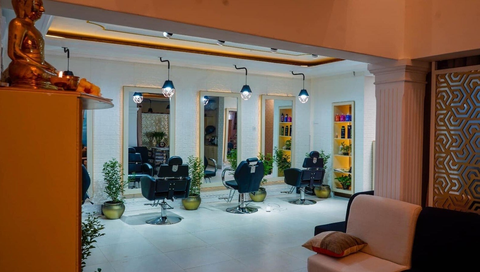Luxurious salon interior at Studio Zee | Colombo 07, featuring modern styling chairs, Colombo, Western Province, LK.