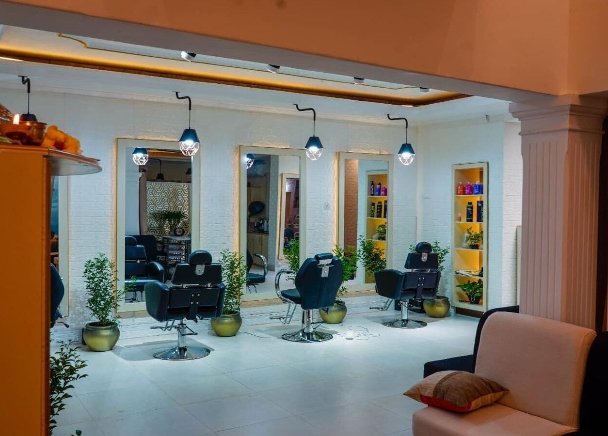 Luxurious salon interior at Studio Zee | Colombo 07, featuring modern styling chairs, Colombo, Western Province, LK.