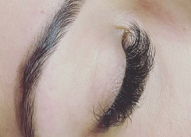 Close-up of styled eyelashes at Envious Effects Cosmetic Tattoo - Southport, Queensland, AU.
