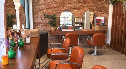 Sole Hair Lounge