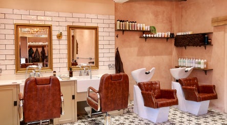 The Cut- Ladies & Gents Salon billede 2