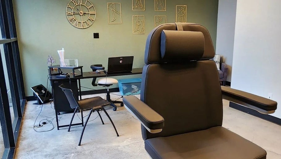 Comfortable treatment room at Head To Toe Permanent Hair Removal in El Dorado Hills, CA, US.