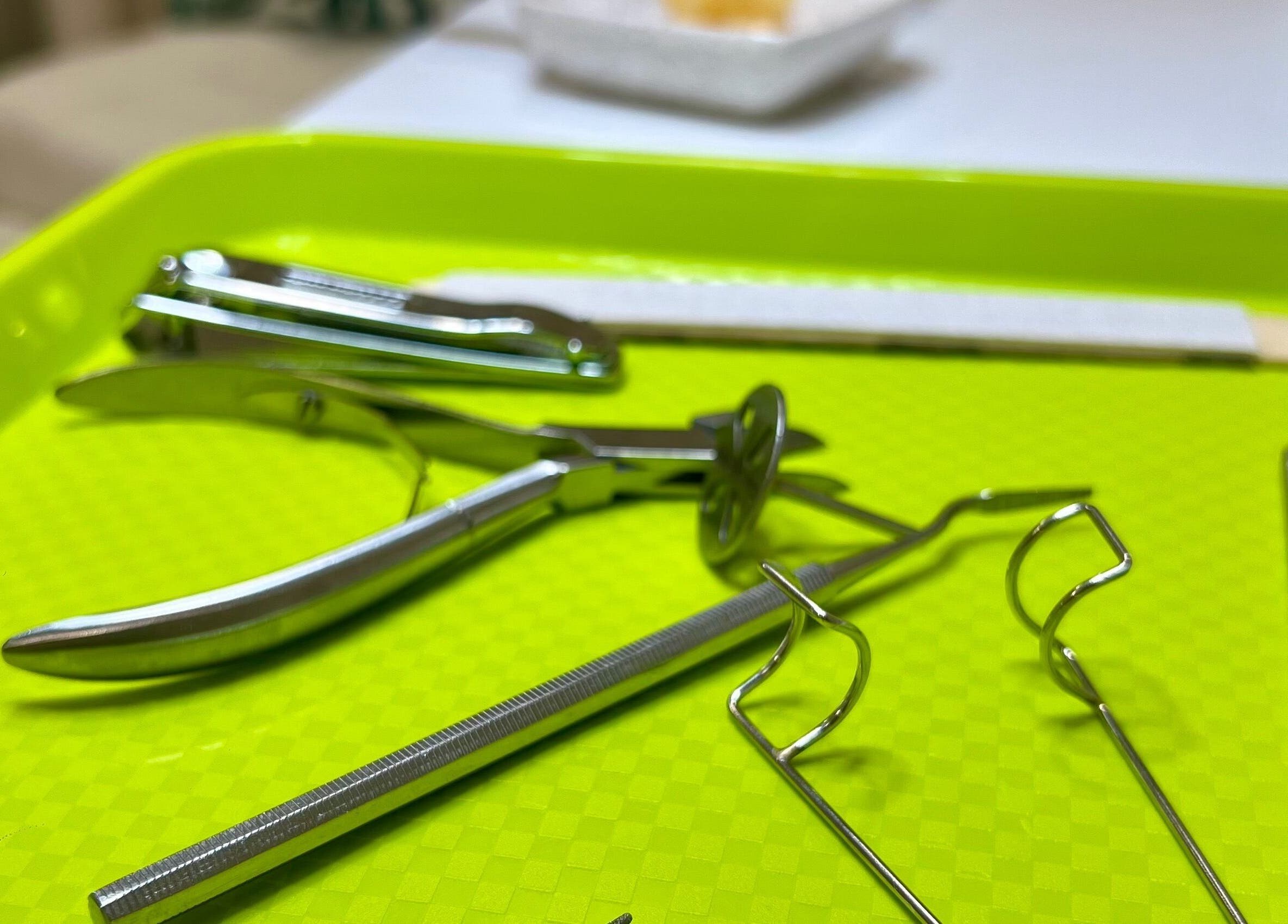 Инструменти за маникюр в The Beauty Bar, Долно Драглище, България, BG.