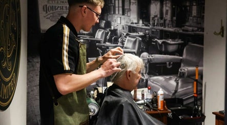 Captain Fawcett's Barbershop at Harley-Davidson Newmarket, bild 3