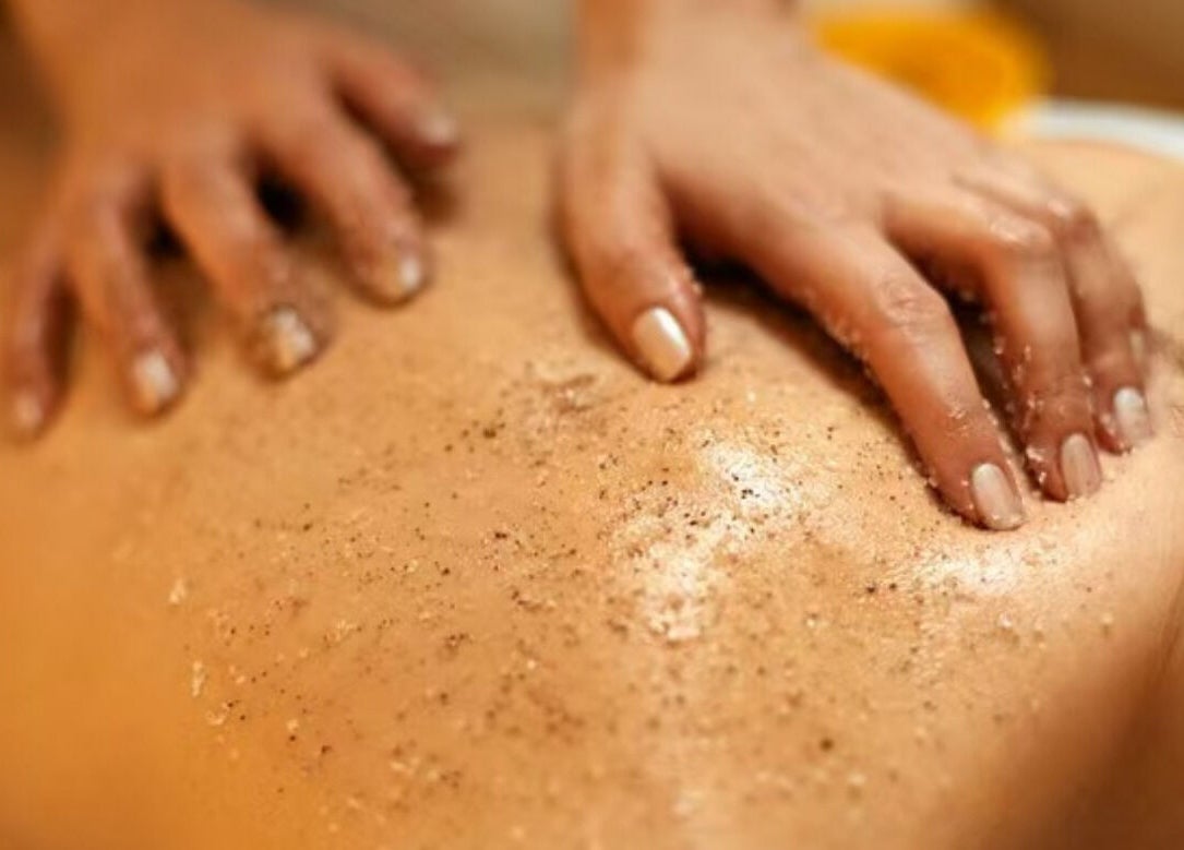 Relax Spa offers rejuvenating back scrub treatment in Allen, Texas, US.