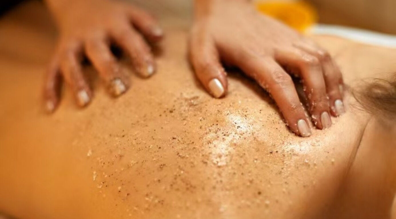Relax Spa offers rejuvenating back scrub treatment in Allen, Texas, US.