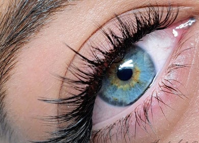 Close-up of eyelash extensions at Dead Pretty Beauty Bar, North Rothbury, New South Wales, AU.