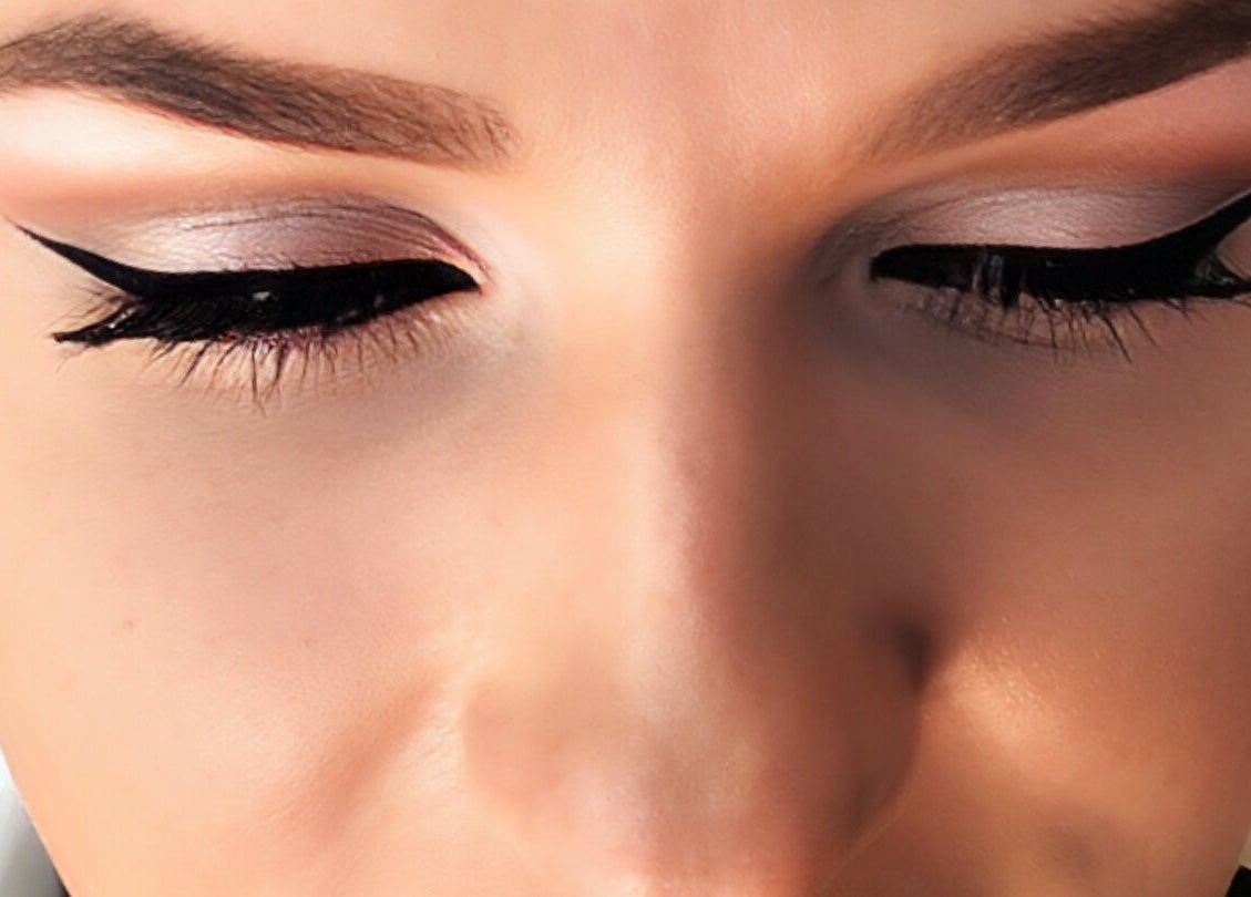 Occhi con trucco avanzato e eyeliner nero presso Giò, Bergamo, Lombardia, IT.