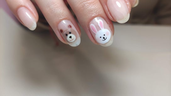 Meryn Nails