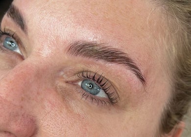Perfectly shaped eyebrows at Heathers Beauty, Harlow, England, GB, highlighting expert grooming services.