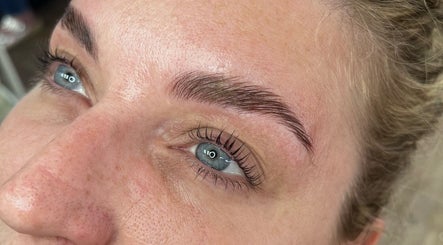 Perfectly shaped eyebrows at Heathers Beauty, Harlow, England, GB, highlighting expert grooming services.