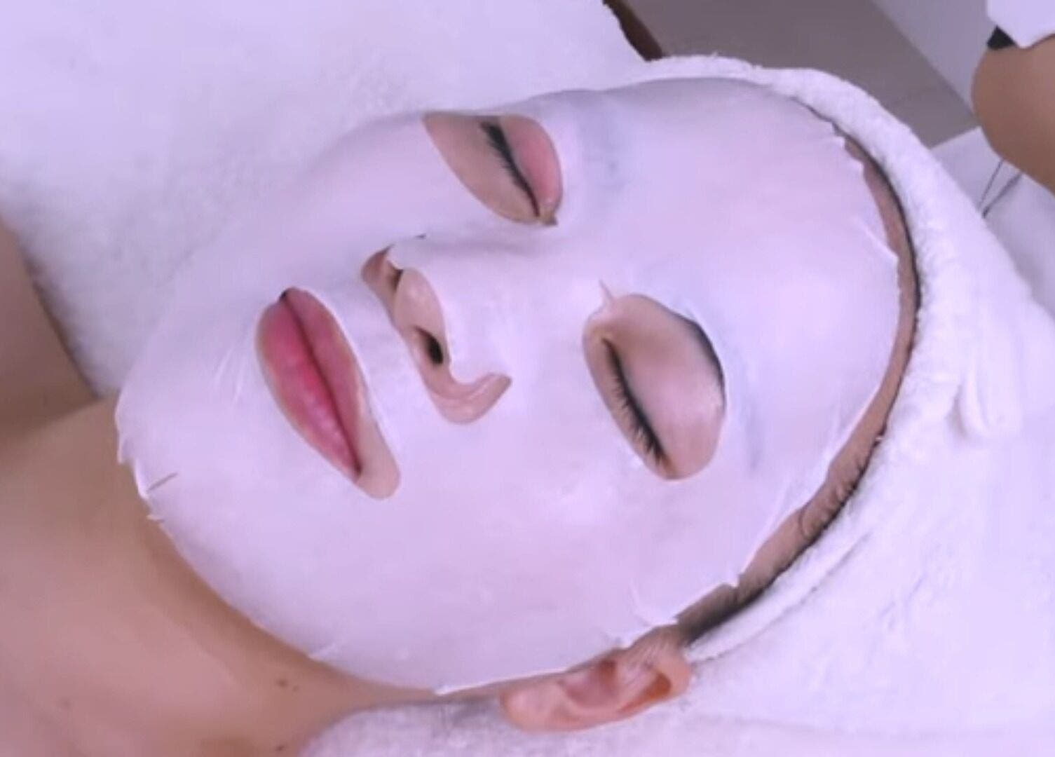 Relaxing facial mask treatment at Boom by Sophie - The Spa in Philipsburg, SX.