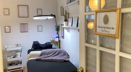 Flawless Skye Beauty Bar