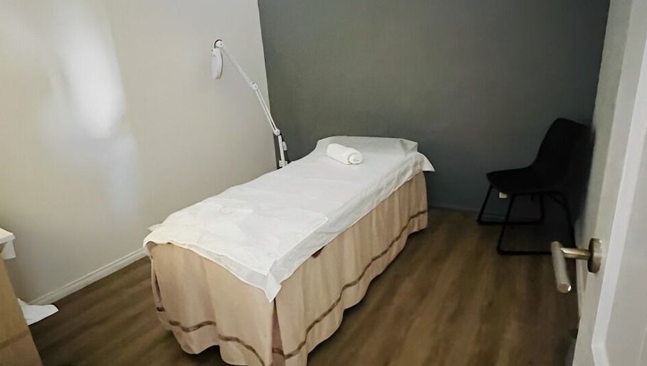 Miracle Massage Q Super Centre – kuva 1