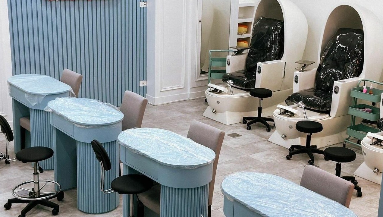 Sophisticated manicure and pedicure setup at مركز امواج النسائي in Al Qatif, Eastern Province, SA.