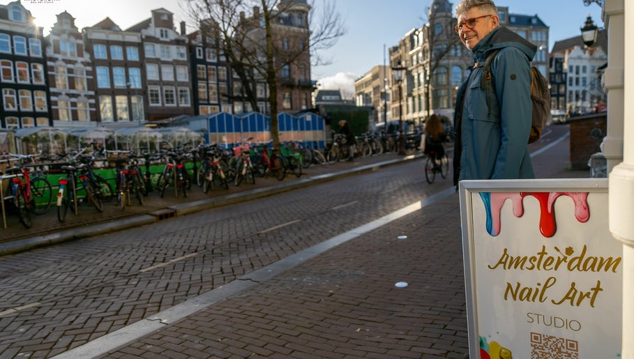 Amsterdam Nail Art Studio - Singel, bilde 1
