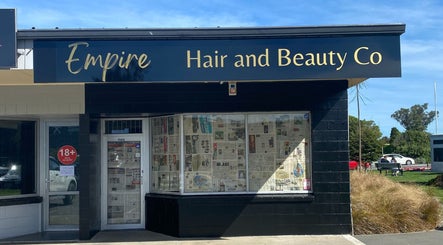 Empire Hair and Beauty Co afbeelding 3