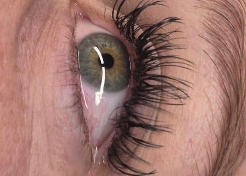 Close-up of elegant lash extensions from Dramatyes Lash Lounge in Springs, Gauteng, ZA.