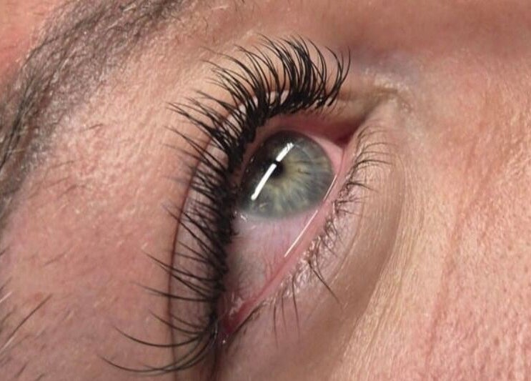Close-up of enhanced eyelashes at Dramatyes Lash Lounge, Springs, Gauteng, ZA.