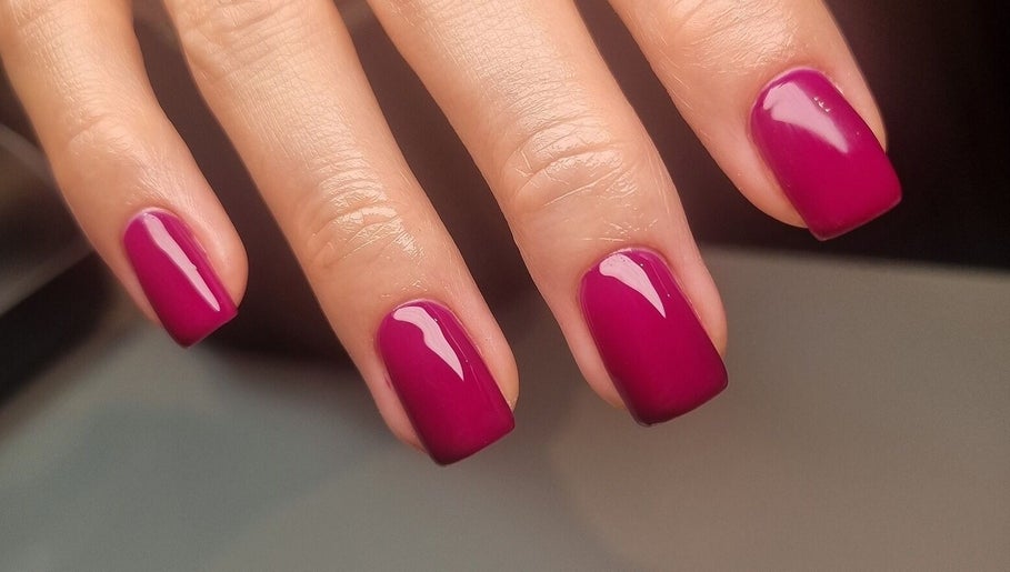 Elegant magenta nails from Bee You Nails in Warsash, England, GB, showcasing expert manicure style.