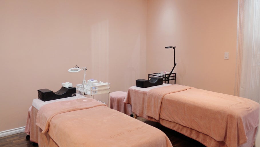 Clair De Age Beauty Lounge image 1