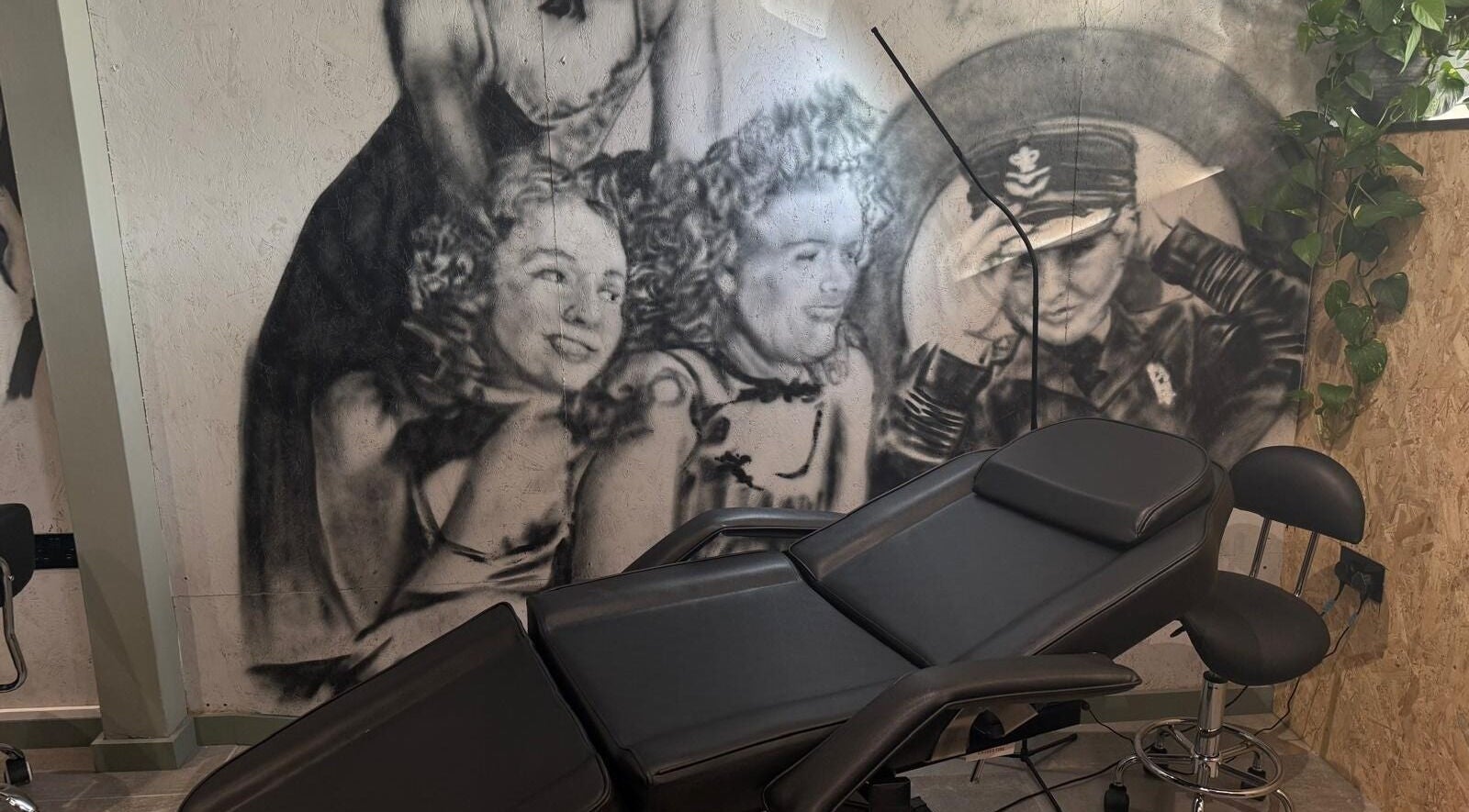 Relaxing spa chair in Belle & Bee Beauty X Henlow, Henlow Camp, England, GB, with artistic wall mural.