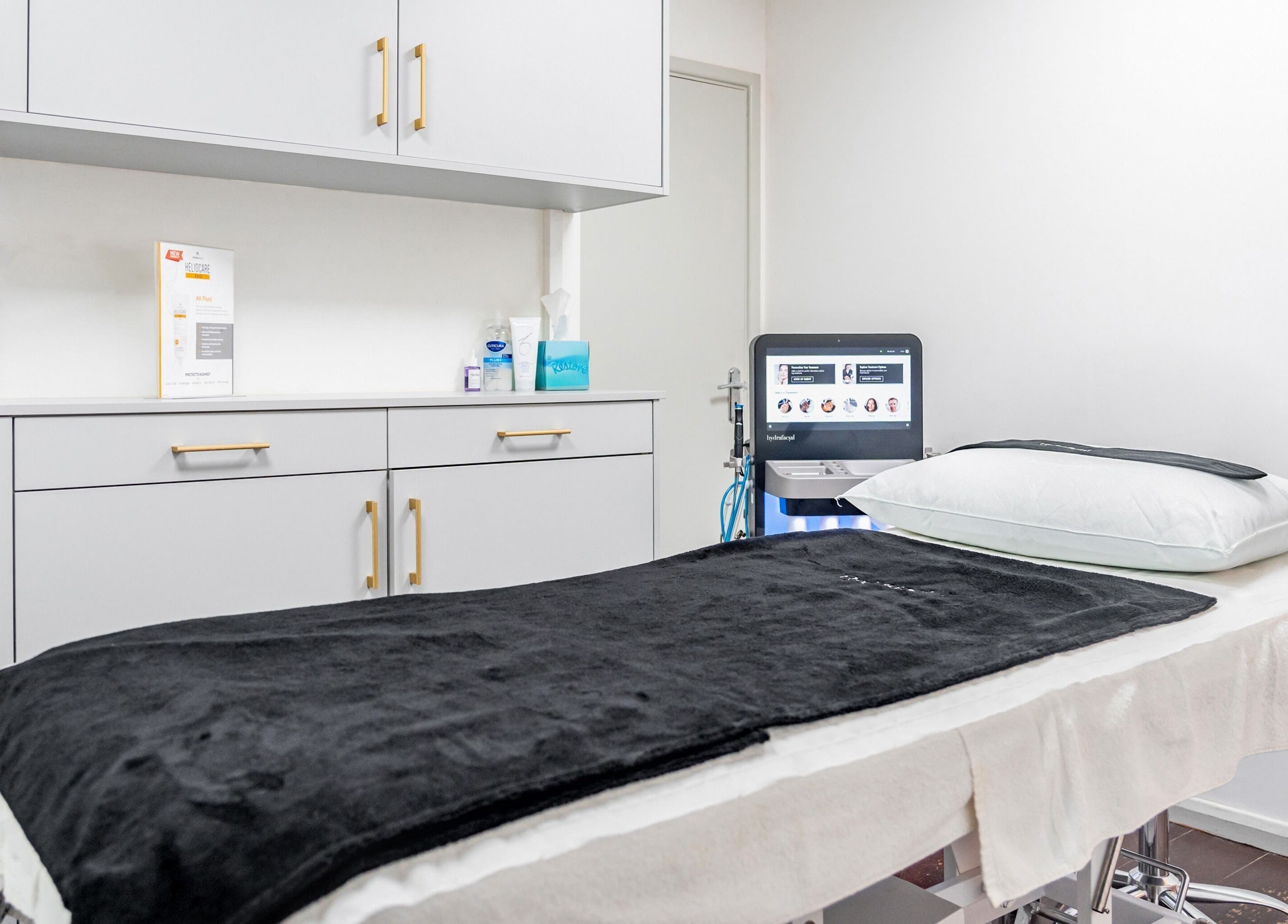 Modern treatment room at Pixel Perfect Clinic- Medical Aesthetics Skin Clinic, Well being & beauty spa, Southampton, England, GB.