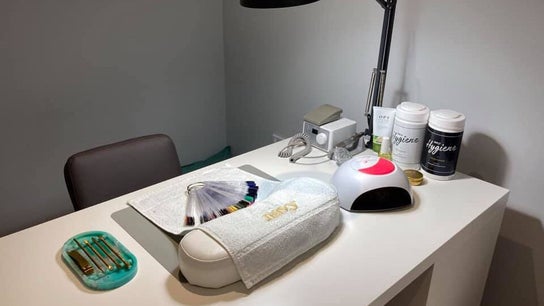 Glamour and Glitter by Stef