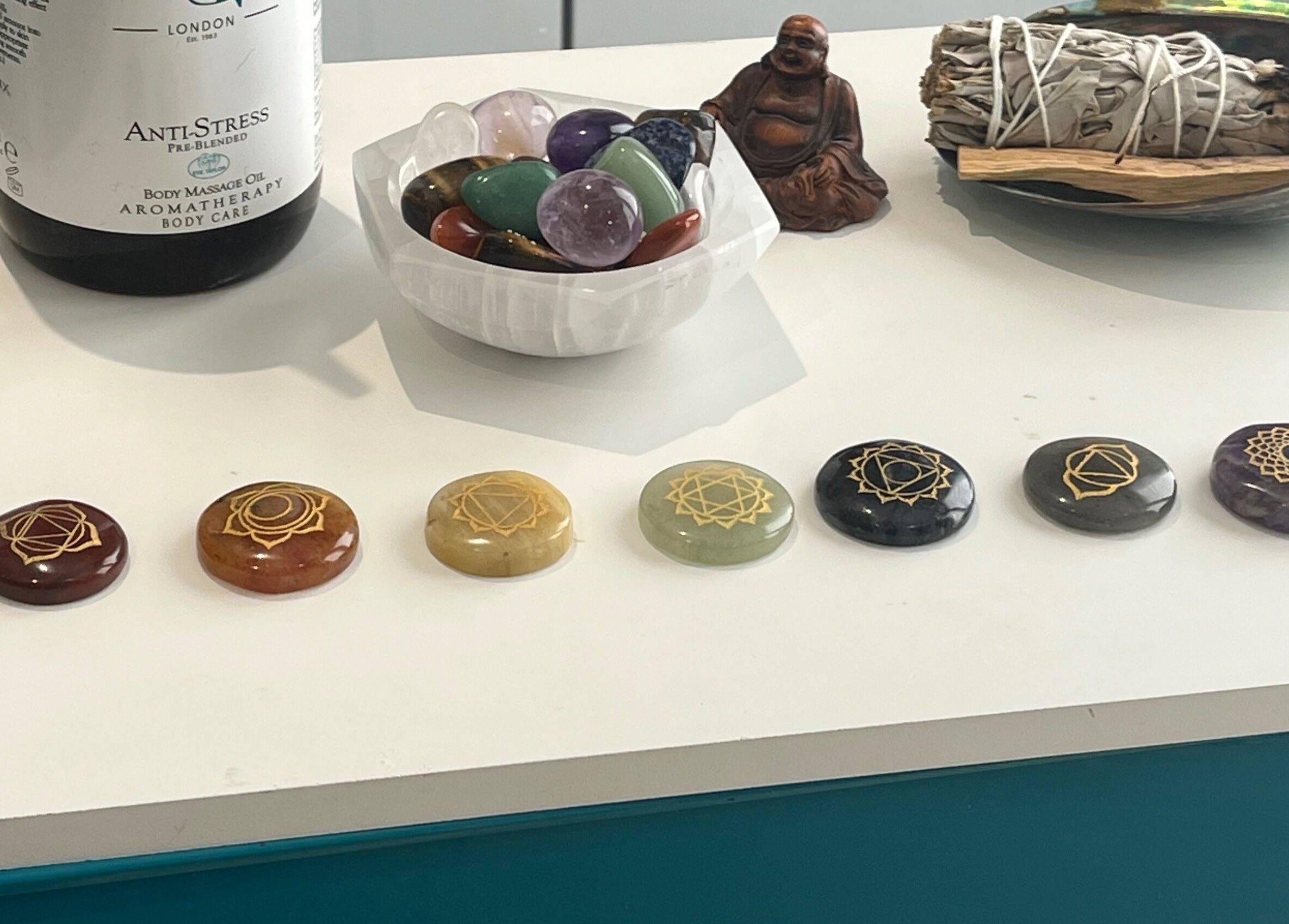 Chakra stones and crystals at Glamour and Glitter by Stef, Portchester, England, GB enhance relaxation.