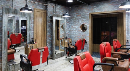 The Luxe Barbershop Lleras изображение 2