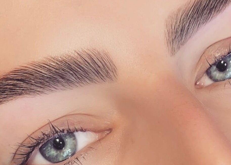 Perfectly shaped eyebrows from Mint Salon & Academy, Derby, England, GB enhance natural beauty.