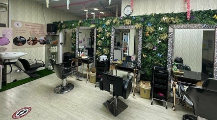 Blended Queens Beauty Saloon