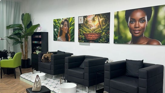 Blended Queens Beauty Saloon