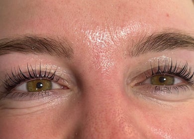 Close-up of beautifully curled eyelashes at EG Beauty, Portree, Scotland, GB.