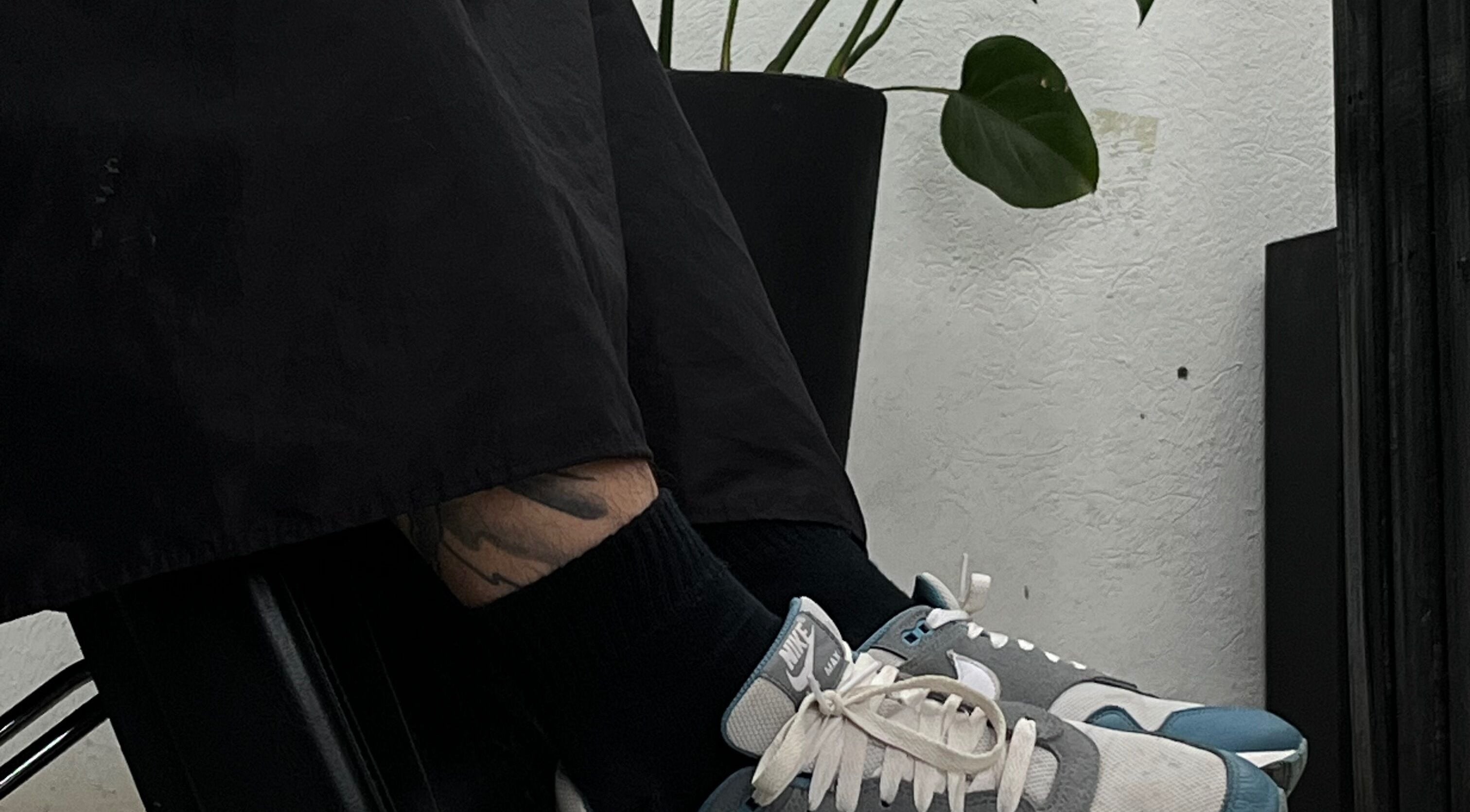 Interior moderno y relajado de 𝕮𝖚𝖙𝖟 studio en Pilar, Provincia De Buenos Aires, AR.