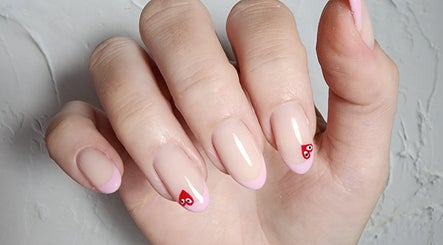 TG Nail Art and Beauty image 3
