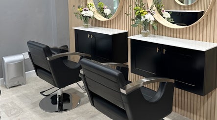 Image de RC Hair Salon 2