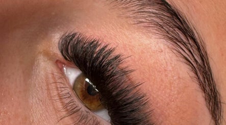 Lash’D by Ellie at Beauty 101 image 3