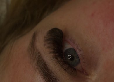 Close-up of styled eyelashes at Kinesha Studio in Bedford, England, GB.