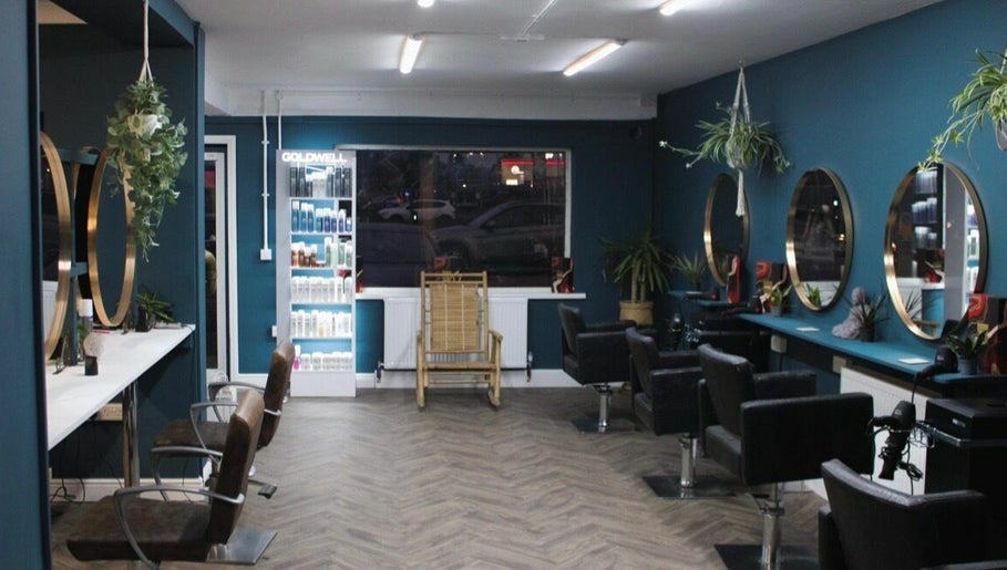 Εικόνα Squires And Lane Academy Salon 1