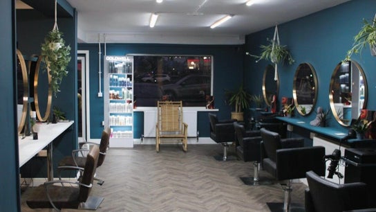 Squires And Lane Academy Salon