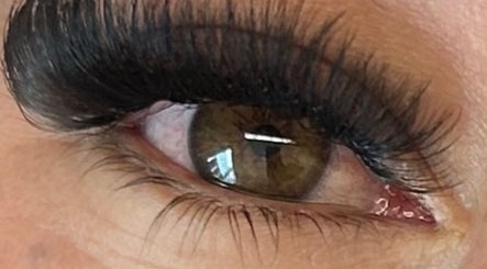 Rebel Lashes Perth afbeelding 3