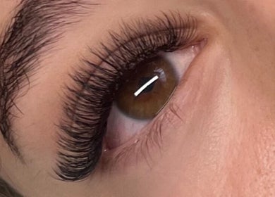 Close-up of expertly styled eyelashes at Glammed Up By E in Bradbury, New South Wales, AU.