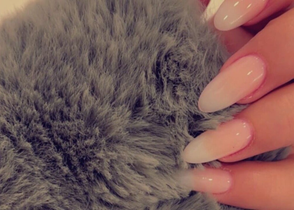 Stylish gradient nails at Baklah Salon, Al Khobar, Eastern Province, SA.