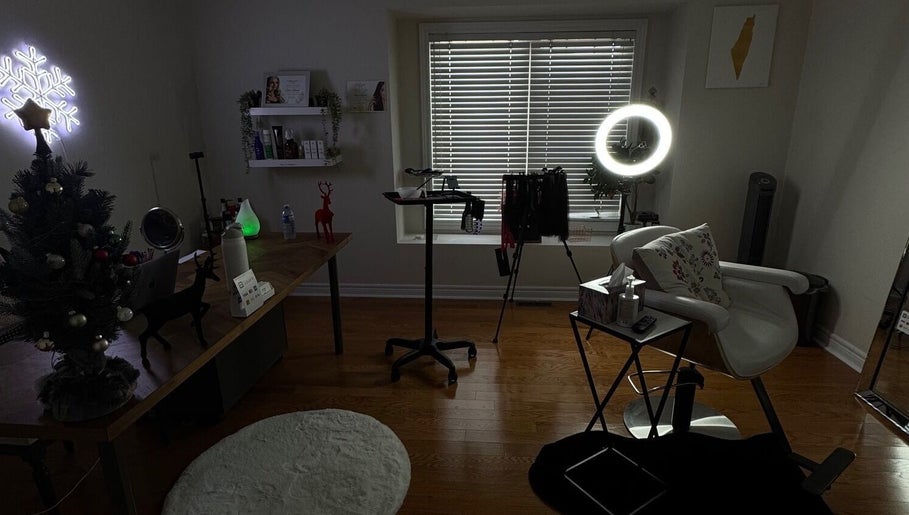 Zees Beauty Bar imagem 1